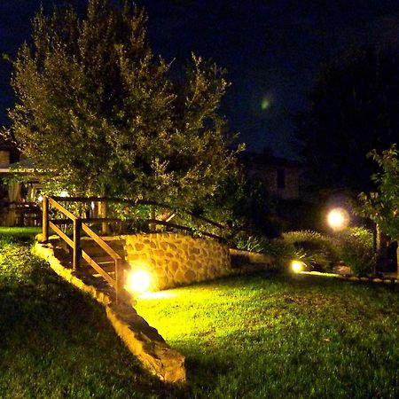 Villa Le Terre Di Isa Magione Esterno foto
