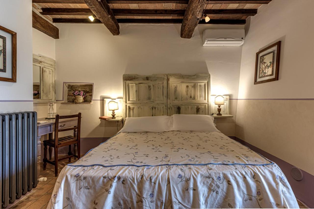 Villa Le Terre Di Isa Magione Esterno foto